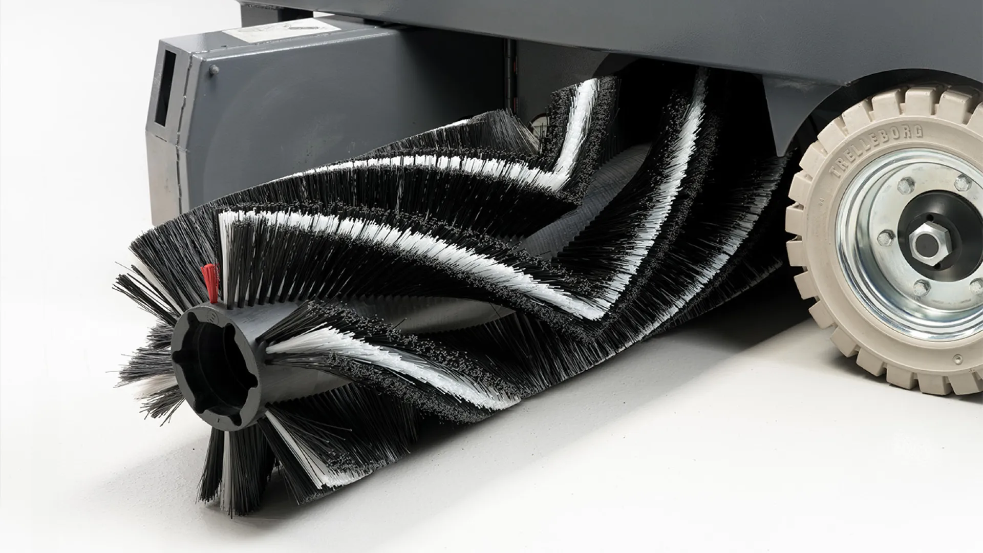 Motori brushless per i principali servizi delle spazzatrici E-Ones