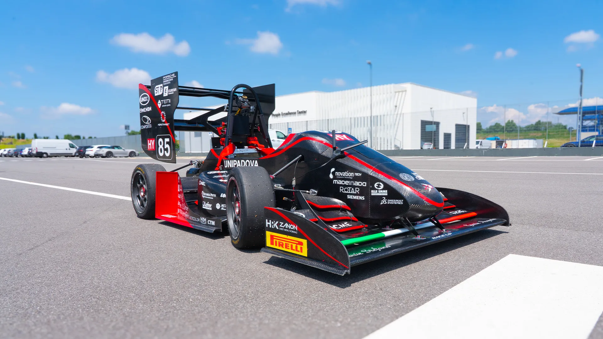 E-ones runs with RaceUp - Padua University in Formula Student challanges
