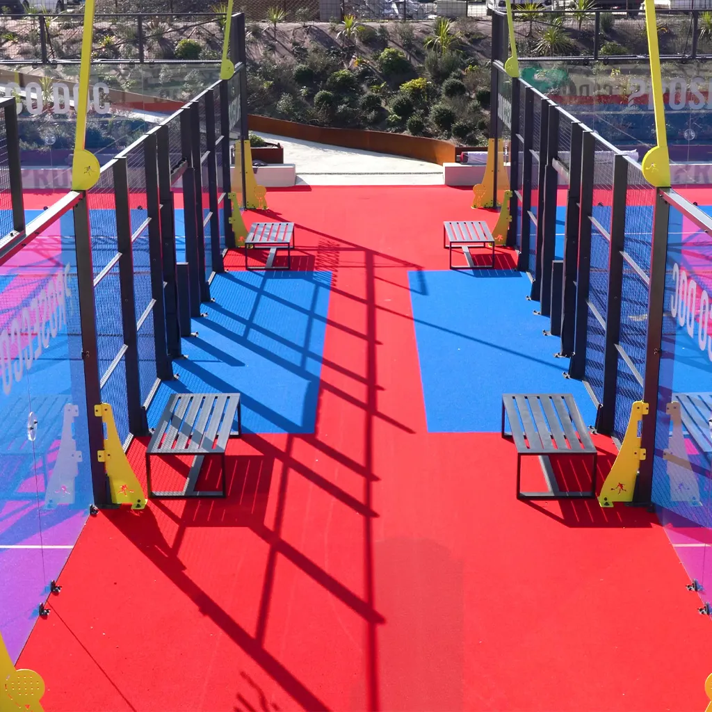 OneSweep E-Ones - Spazzatrice per impianti sportivi