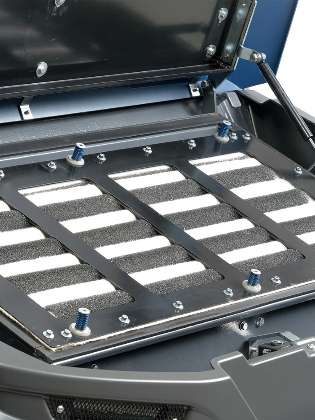 Multipocket filter for E-Ones industrial sweepers
